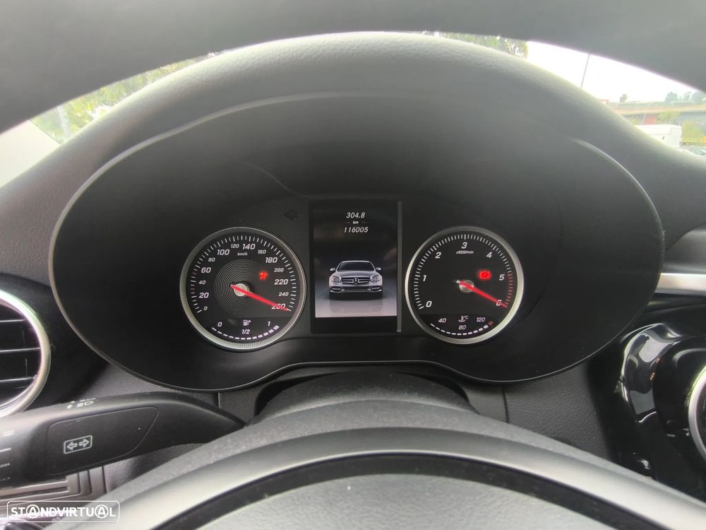 Mercedes-Benz C 180 BlueTEC Avantgarde+ - 11