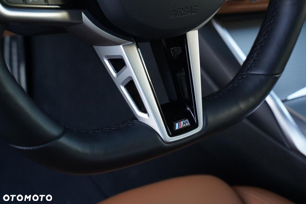 BMW Seria 3 330i xDrive M Sport sport - 10