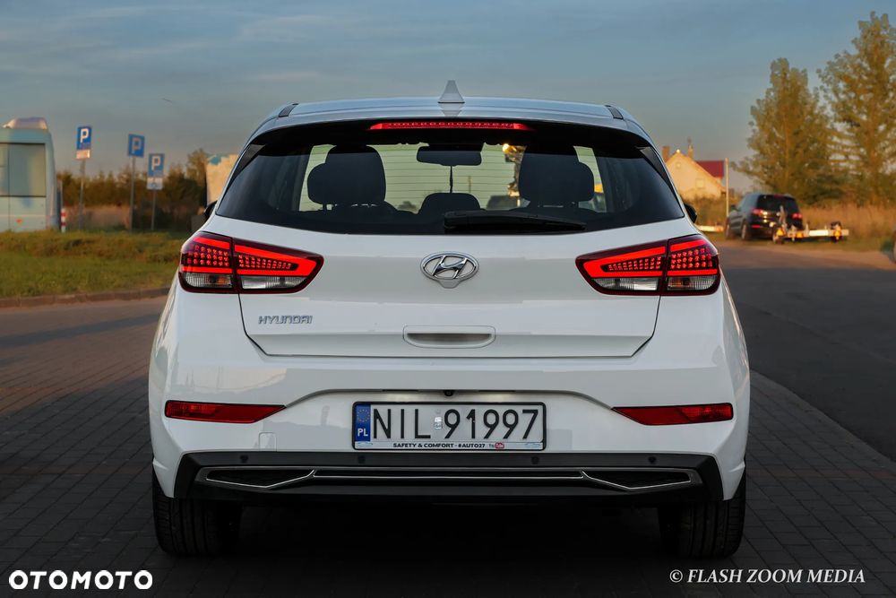 Hyundai i30 1.6 CRDI EDITION 30+ - 11