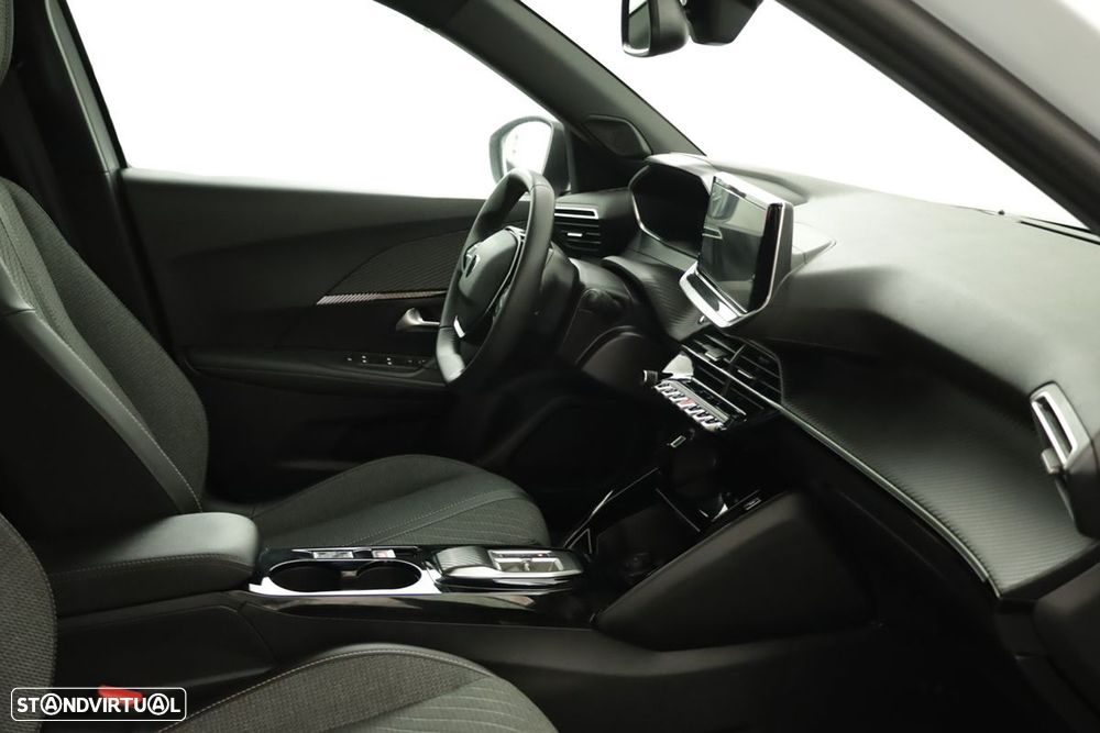 Peugeot e-2008 54 kWh Allure - 22