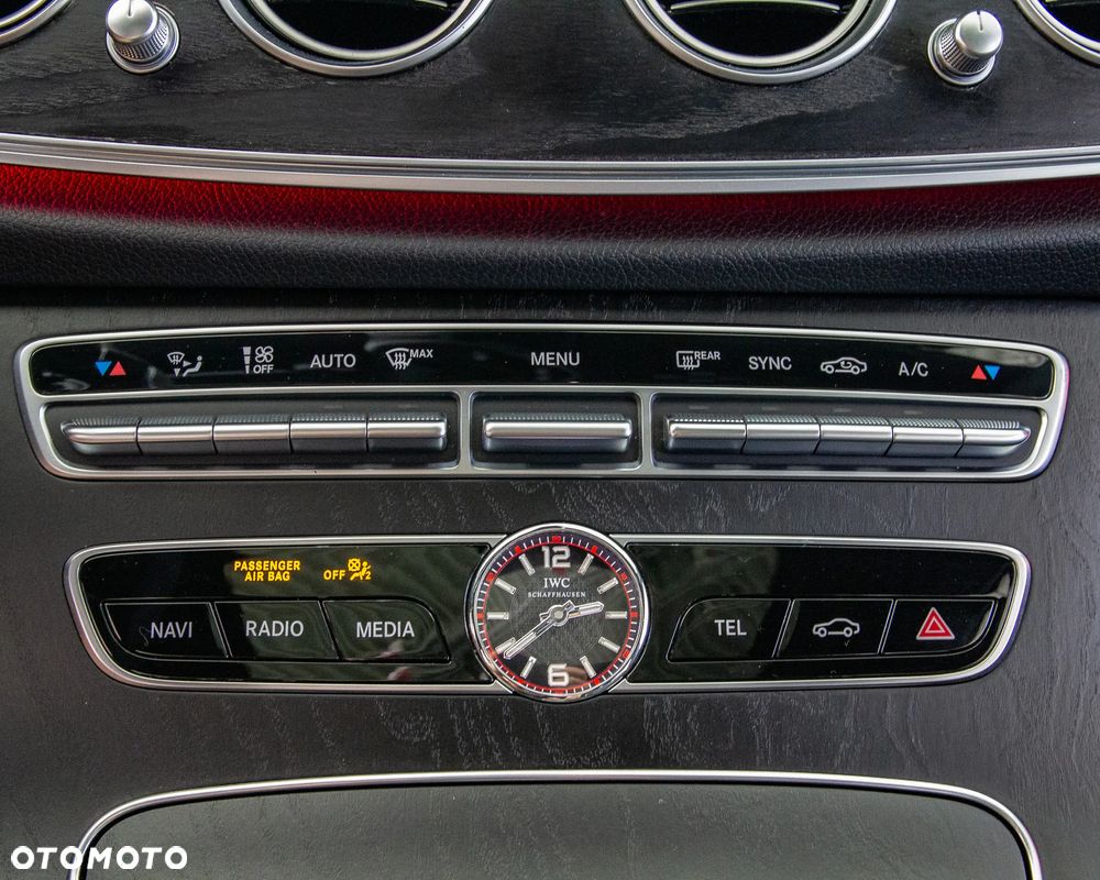 Mercedes-Benz Klasa E AMG 63 S 4Matic+ AMG Speedshift MCT-9G - 24