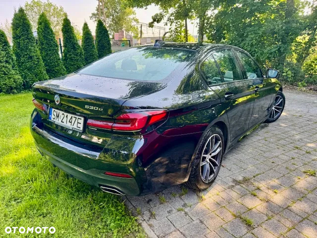 BMW Seria 5 530e xDrive M Sport sport - 3