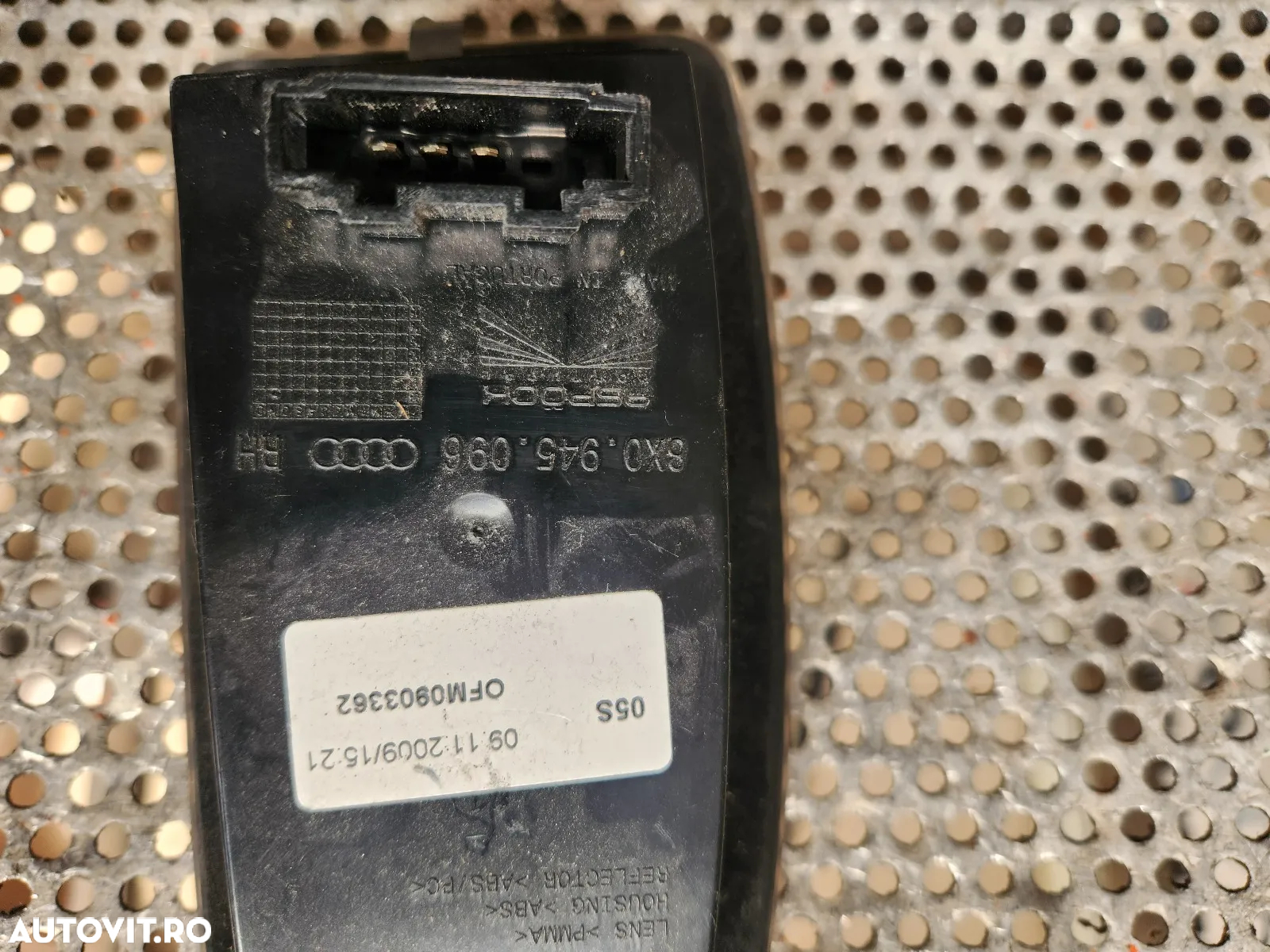 Lampa Stop Auxiliar Suplimentar Audi A1 8X - 8