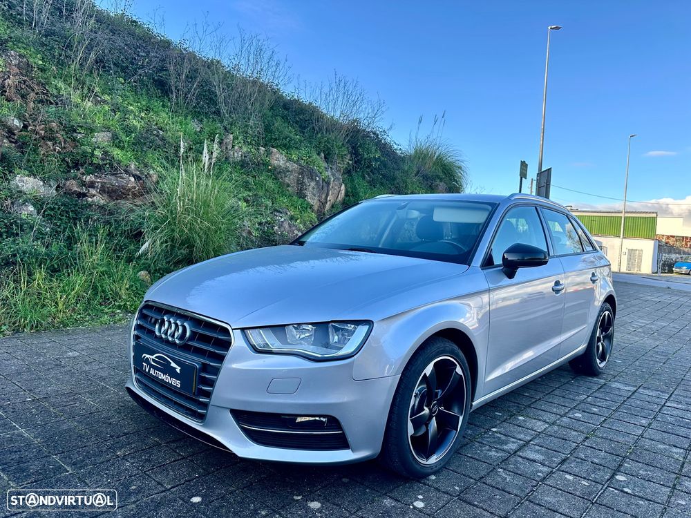 Audi A3 Sportback 2.0 TDI Attraction - 2