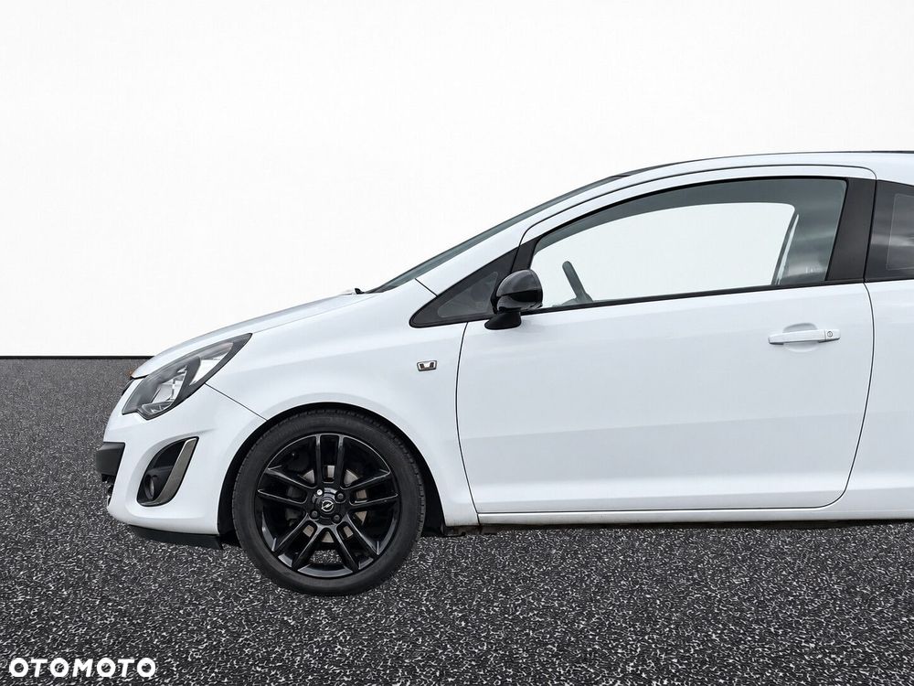 Opel Corsa 1.2 16V Enjoy - 9