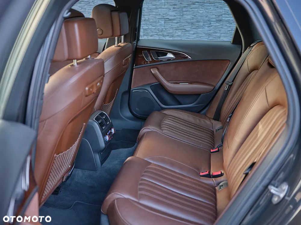 Audi A6 Avant 3.0 TDI quattro S tronic - 9