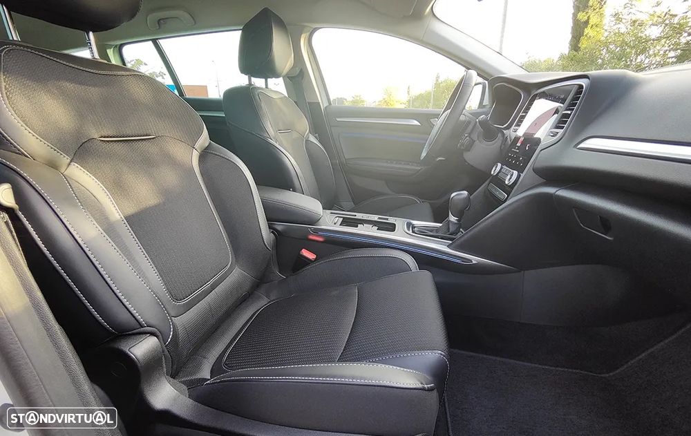 Renault Mégane Sport Tourer 1.6 E-Tech Plug-In Hybrid Equilibre - 13