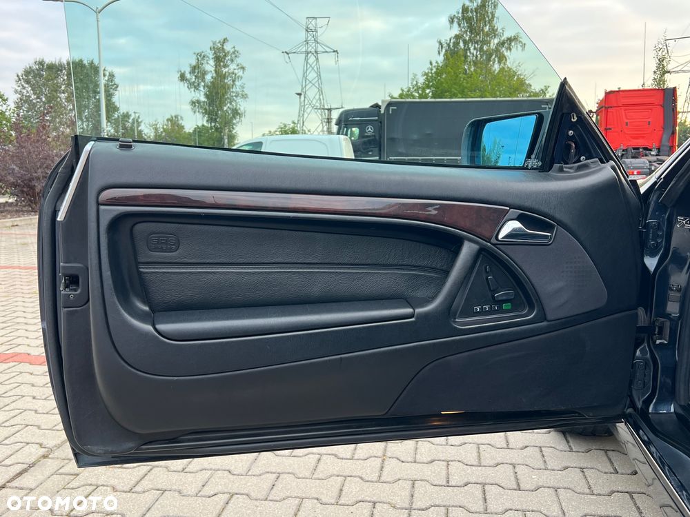 Mercedes-Benz SL 280 - 14