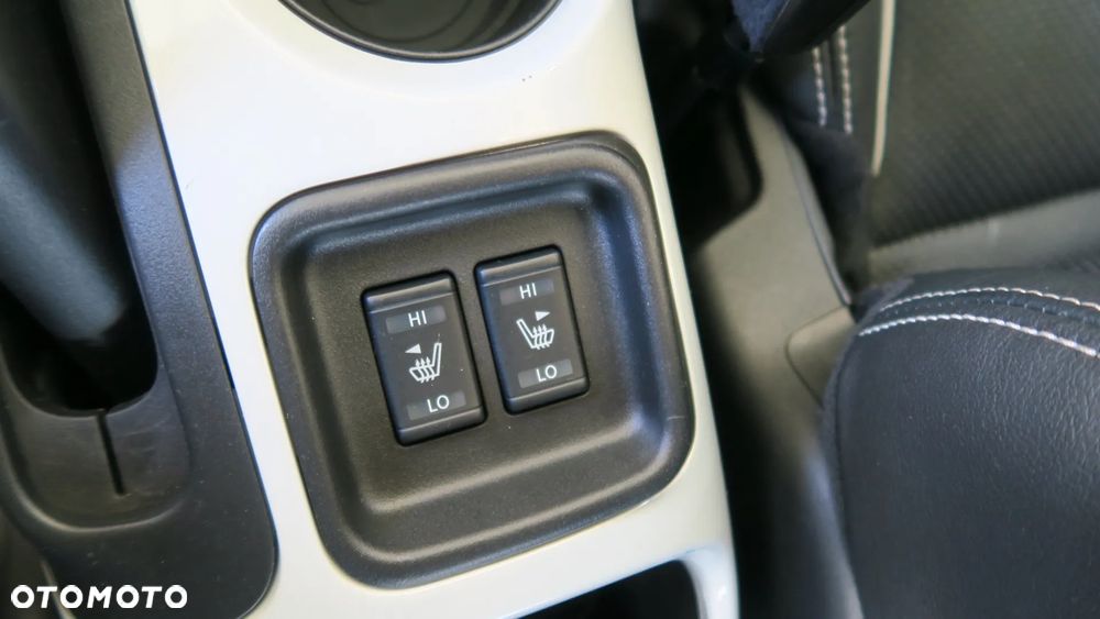 Nissan Juke 1.6 Xtronic Tekna - 28