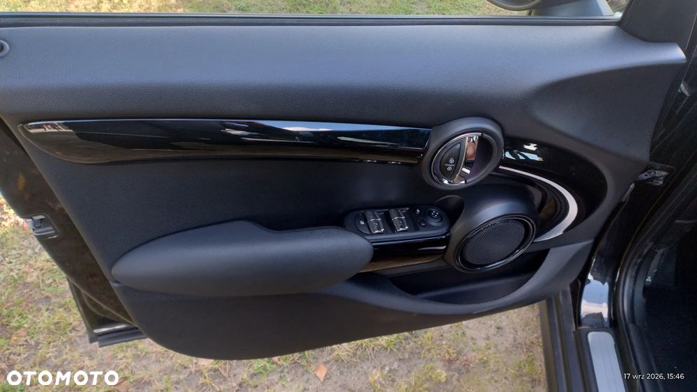 MINI Cooper Yours Trim - 13