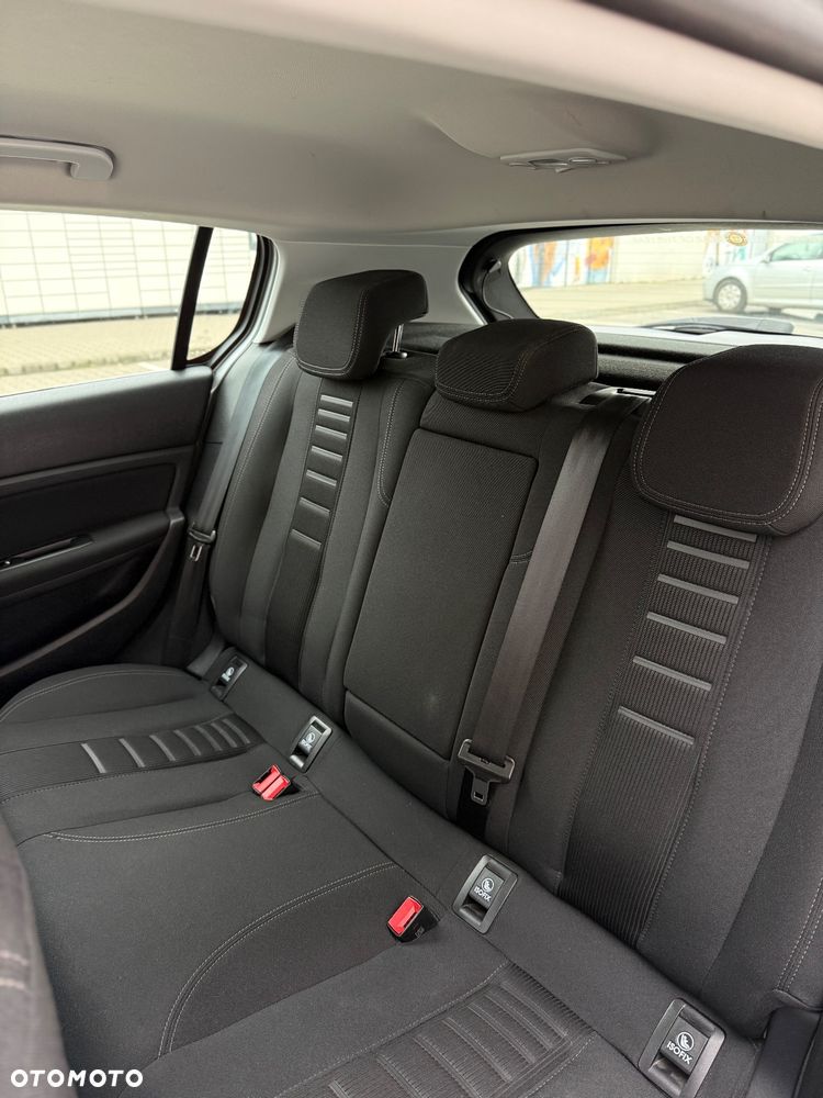 Peugeot 308 1.2 PureTech GPF Active S&S - 15