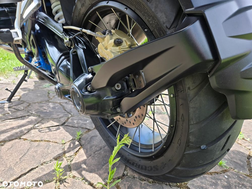 BMW R - 10