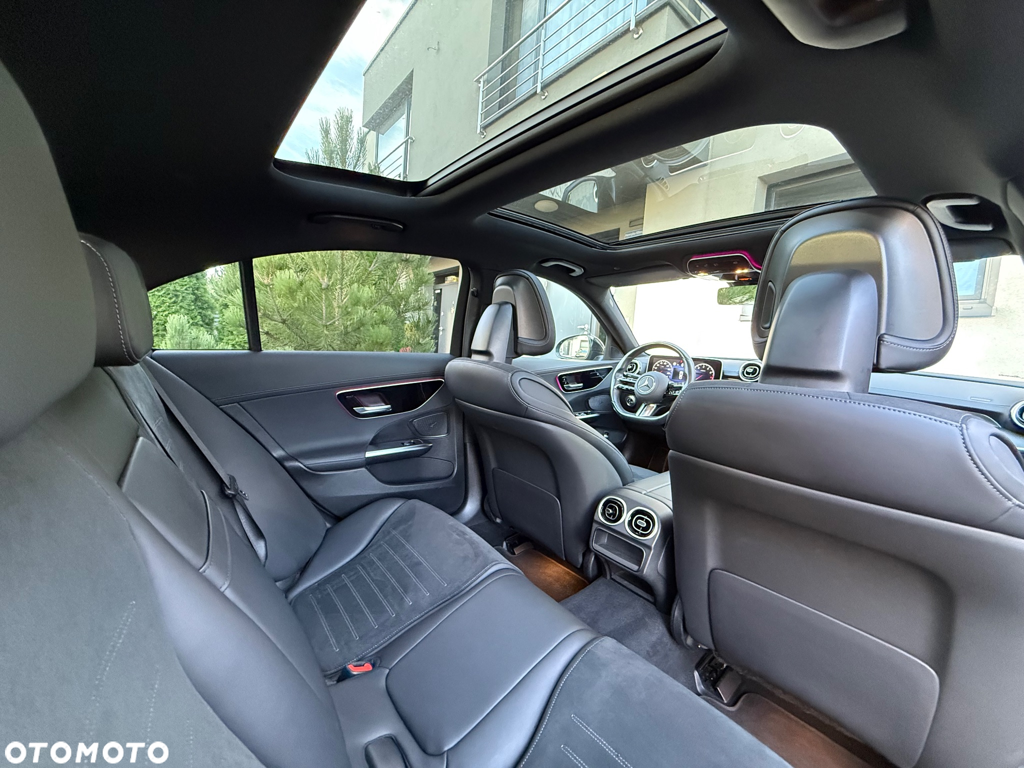 Mercedes-Benz Klasa C 300 4MATIC 9G-TRONIC - 22