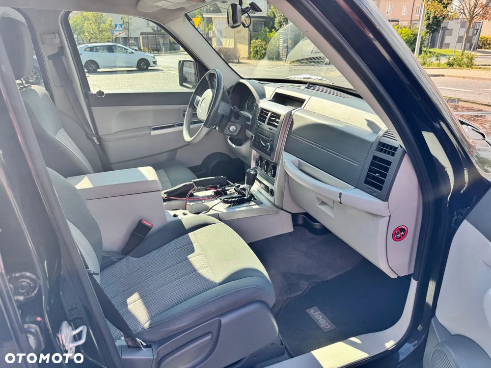 Jeep Cherokee 2.8 CRD Limited - 9