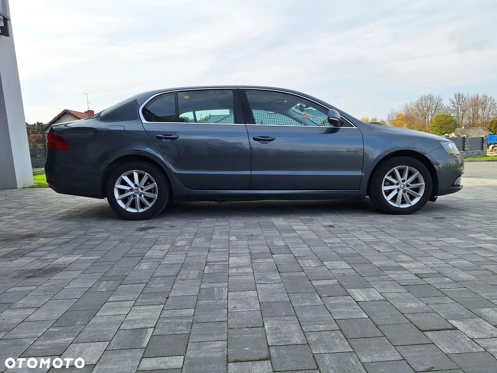 Skoda Superb 1.8 TSI Ambition - 2
