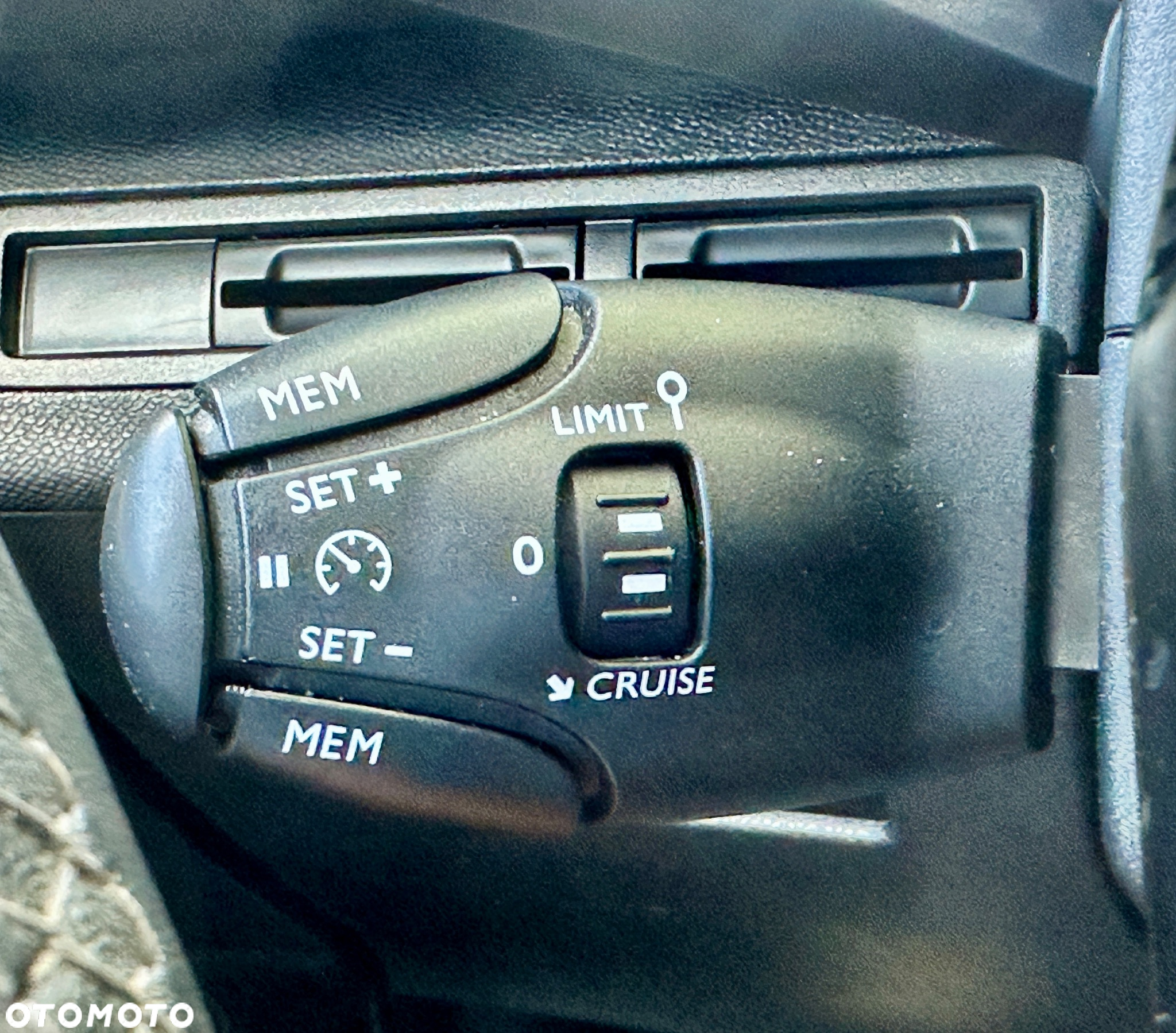 Peugeot 3008 HDi FAP 150 Premium - 31