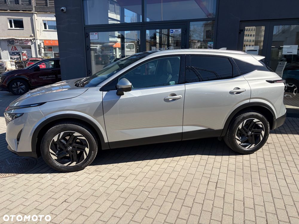 Nissan Qashqai 1.3 DIG-T MHEV N-Connecta Xtronic - 4