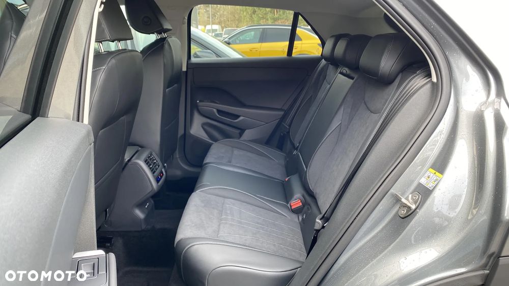 Volkswagen T-Roc 1.5 TSI Style DSG - 24