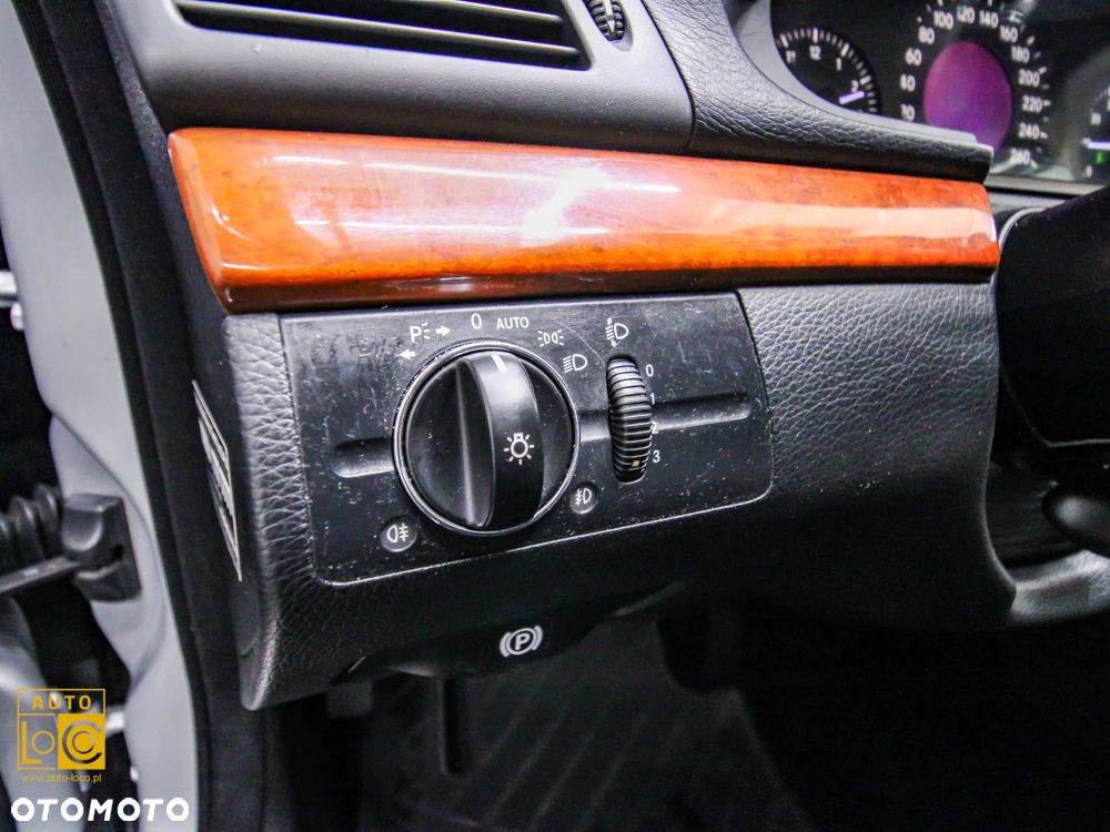 Mercedes-Benz Klasa E 200 Kompressor Avantgarde - 24