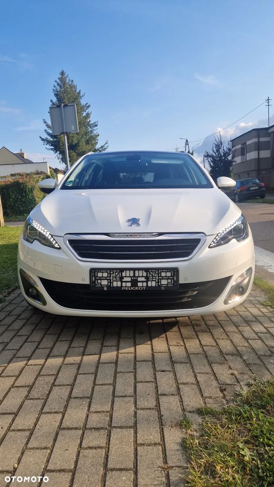 Peugeot 308 BlueHDi 150 EAT6 Stop & Start Allure - 4