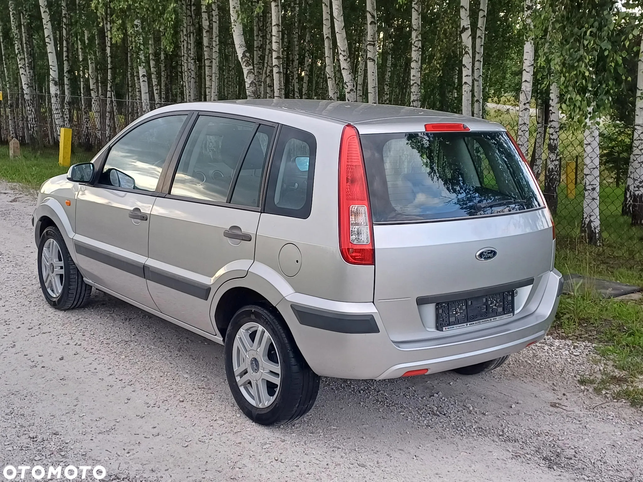 Ford Fusion 1.4 Ambiente - 4
