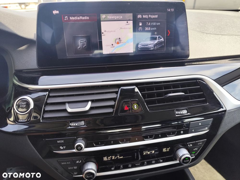 BMW Seria 5 520d Sport Line sport - 29