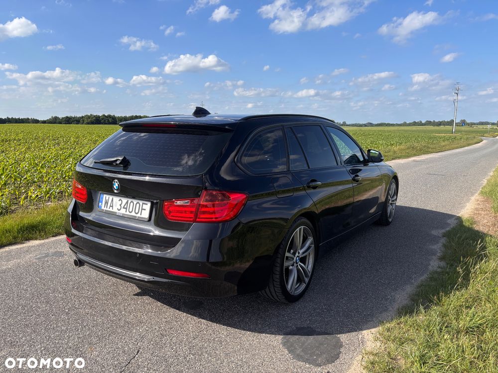 BMW Seria 3 318d Sport Line - 3