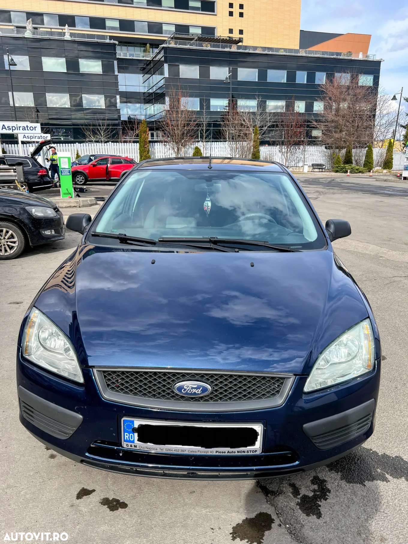 Ford Focus 1.6 Ambiente - 4