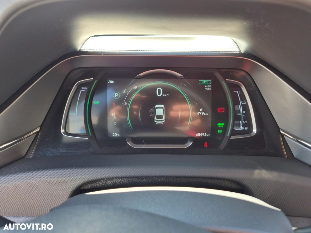 Hyundai IONIQ - 17