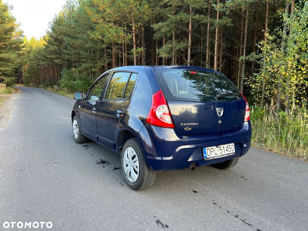 Dacia Sandero - 4
