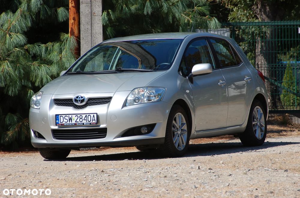 Toyota Auris 1.33 VVT-i Premium - 17