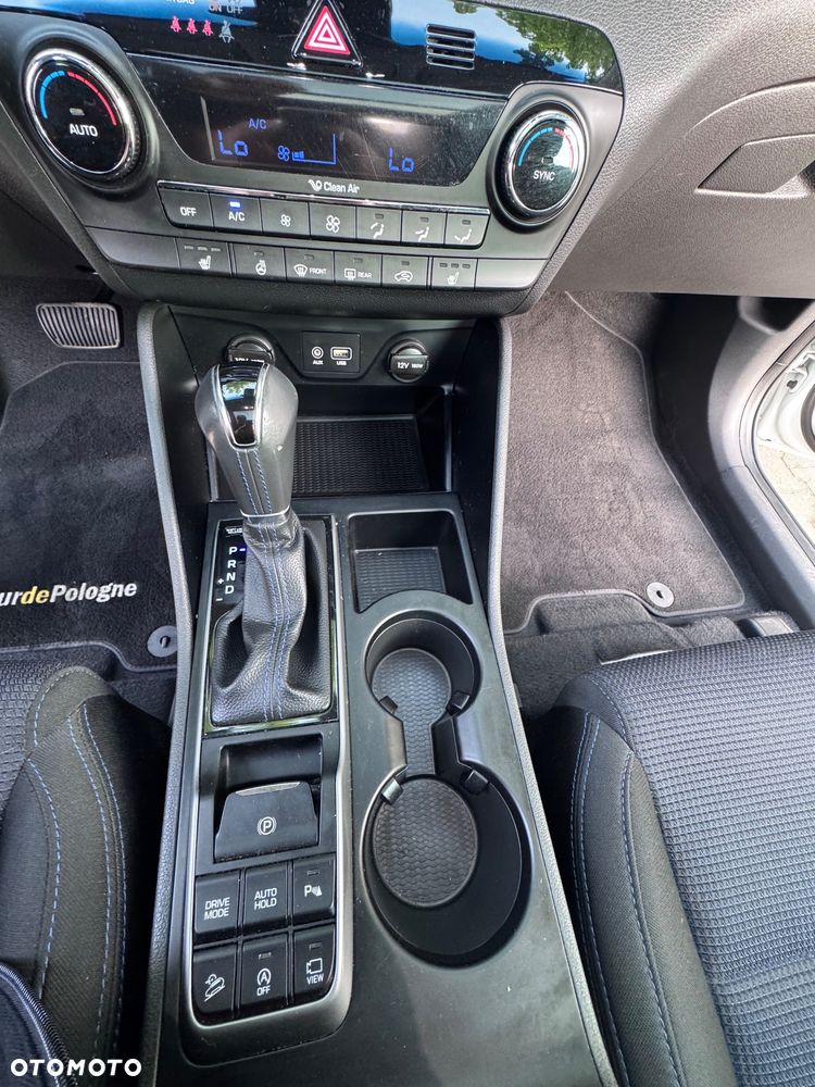 Hyundai Tucson 1.7 CRDI BlueDrive Style 2WD DCT - 12