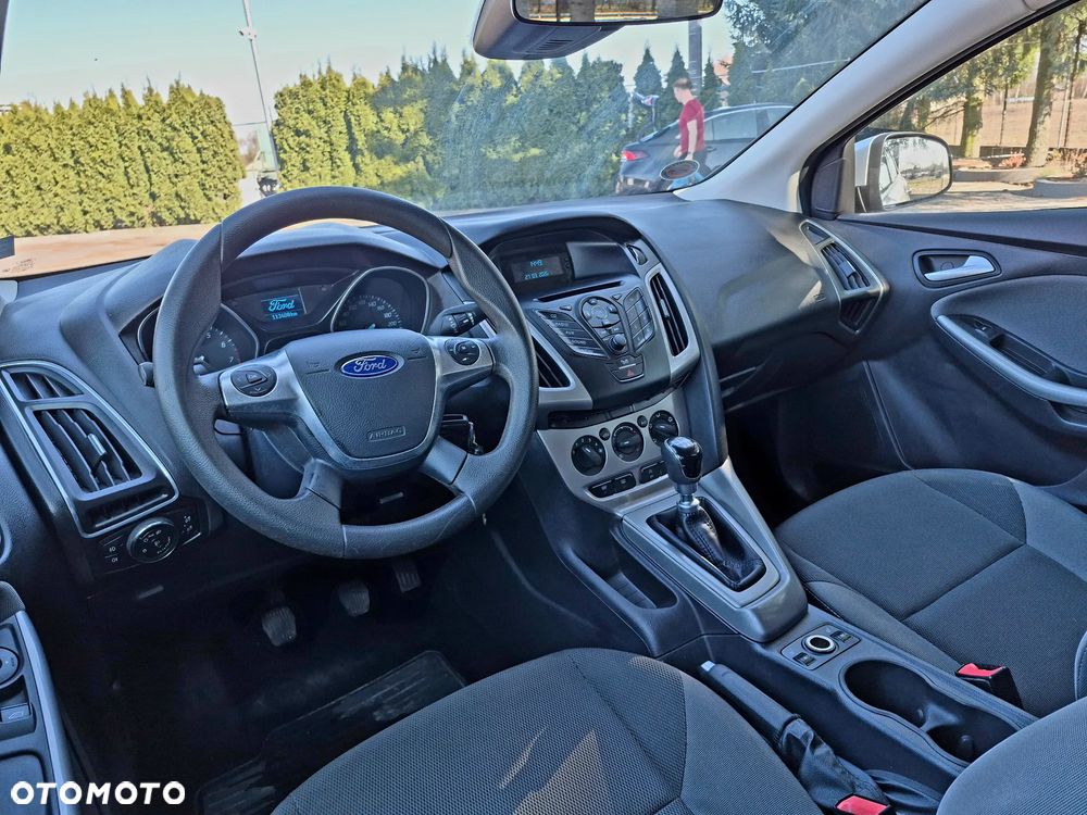 Ford Focus - 11