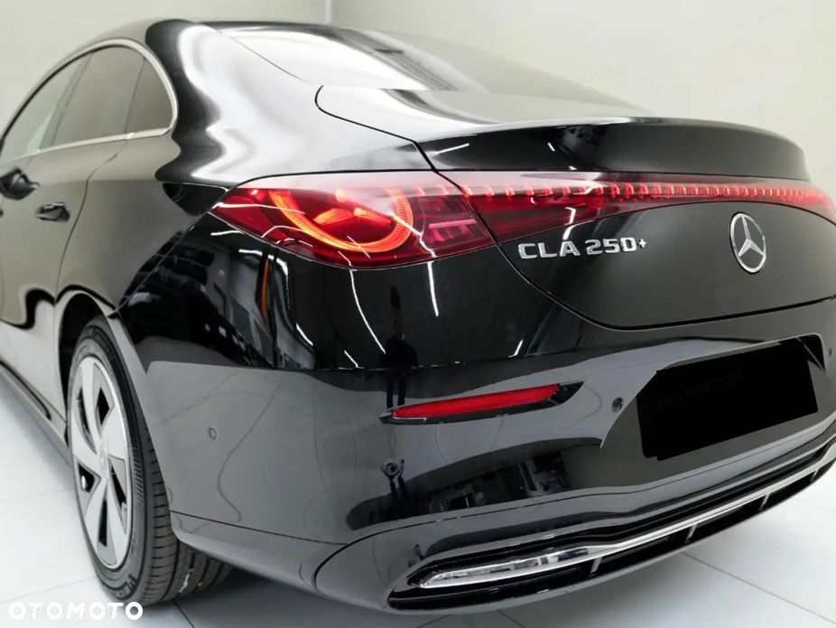 Mercedes-Benz CLA - 6