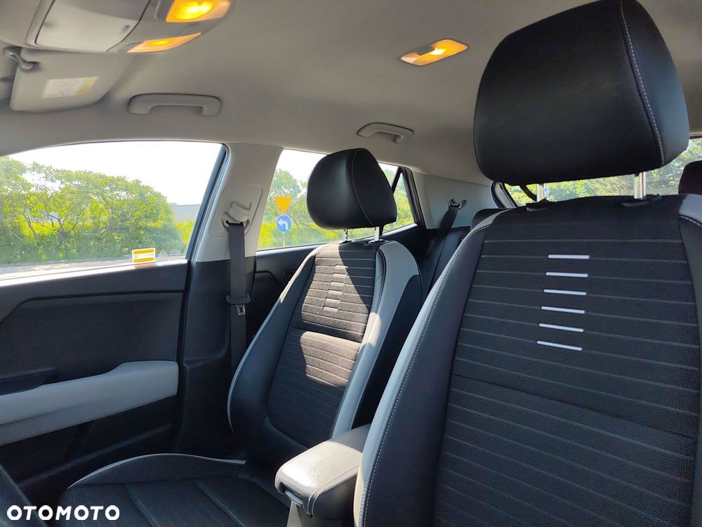 Kia Stonic 1.0 T-GDI L - 11