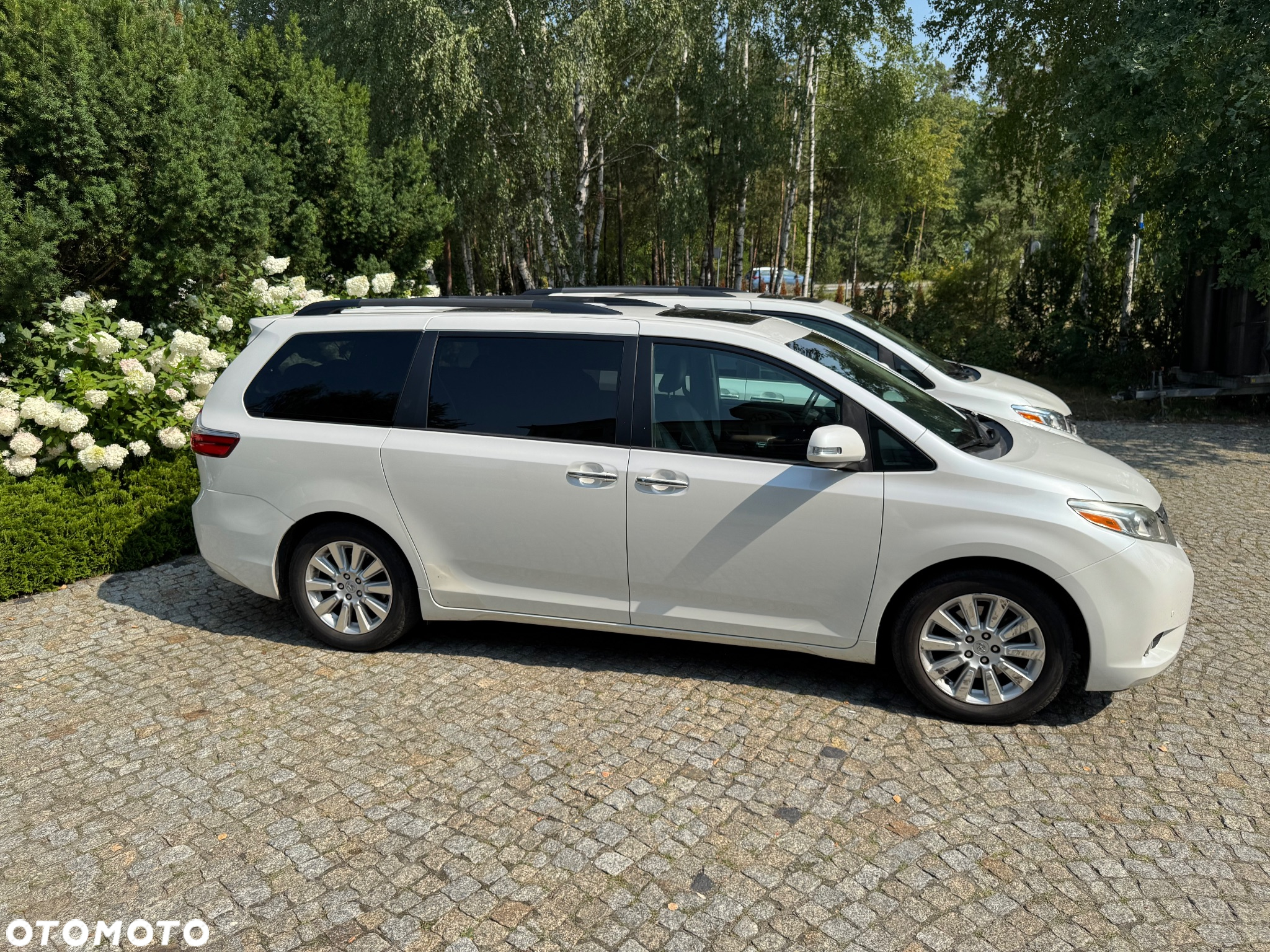 Toyota Sienna - 29
