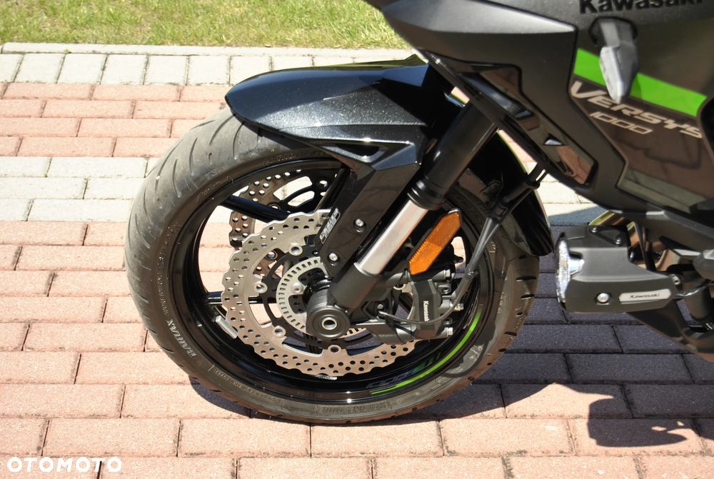 Kawasaki Versys 1000 - 6