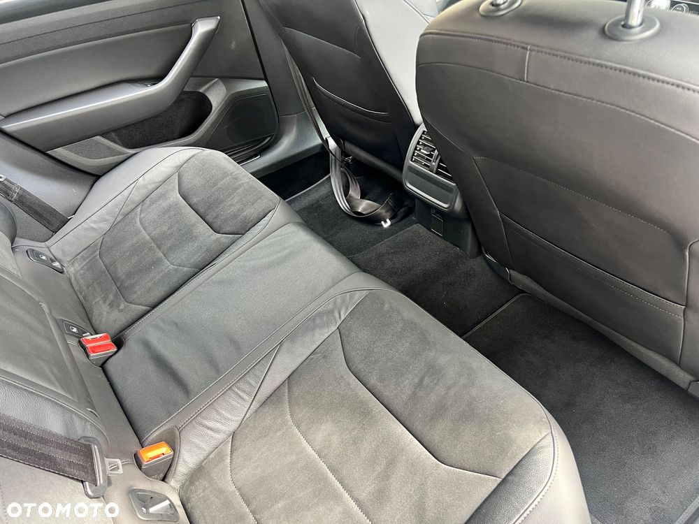 Volkswagen Arteon 2.0 TDI SCR Elegance DSG - 15