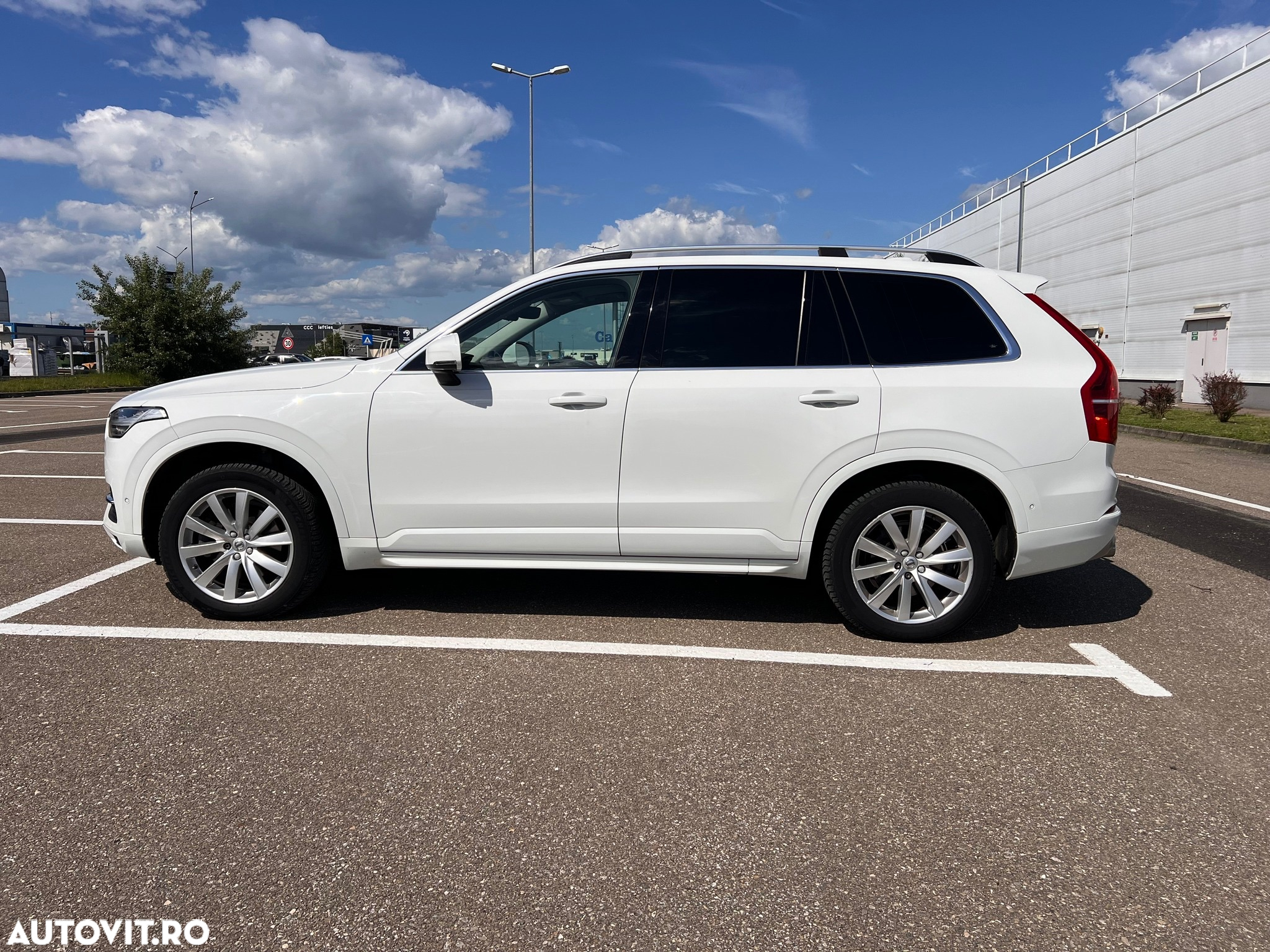 Volvo XC 90 T5 AWD Geartronic Momentum - 3