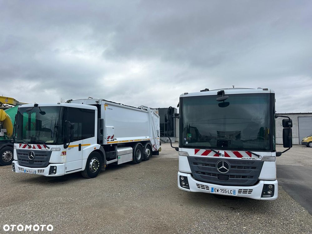 Mercedes-Benz ECONIC 2630 TERBERG OMNIDELL - 2