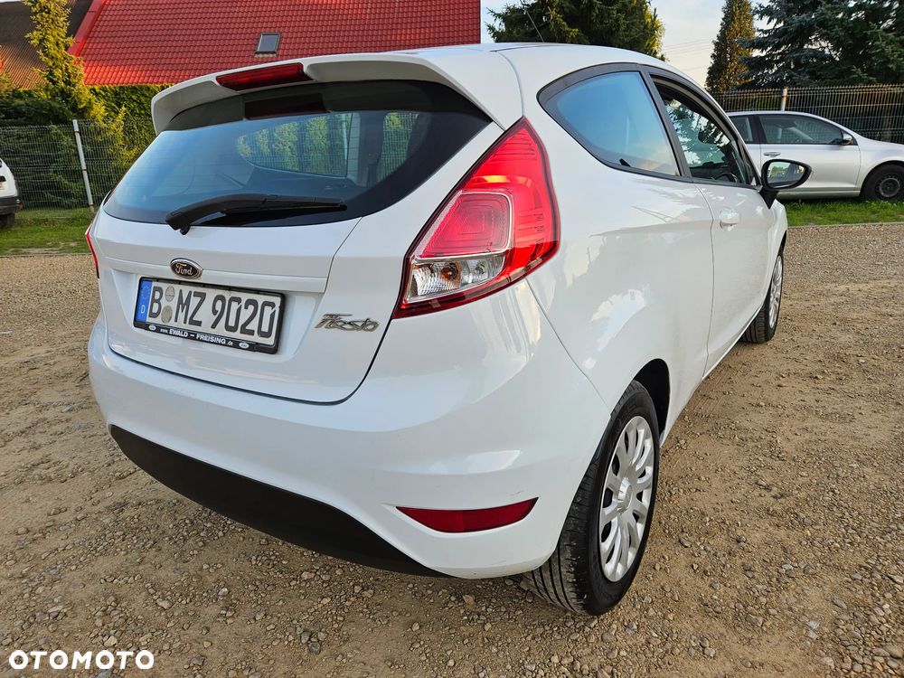 Ford Fiesta 1.25 Trend Edition - 22