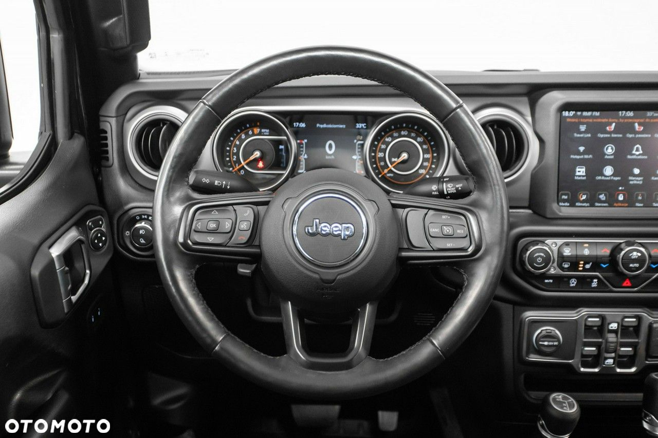 Jeep Gladiator - 30