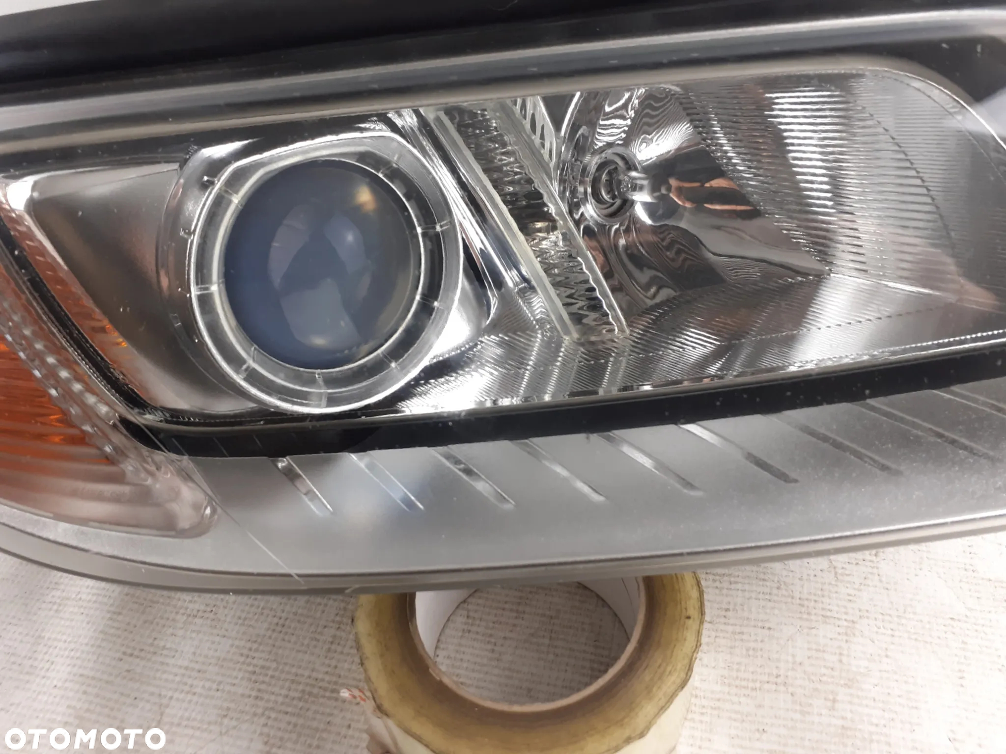 Lampa prawa przód Volvo V70 xenon-skr - 3