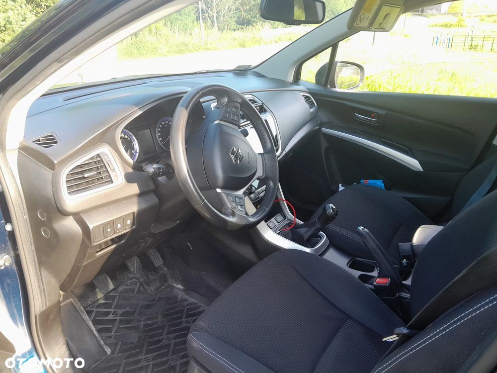 Suzuki SX4 - 12