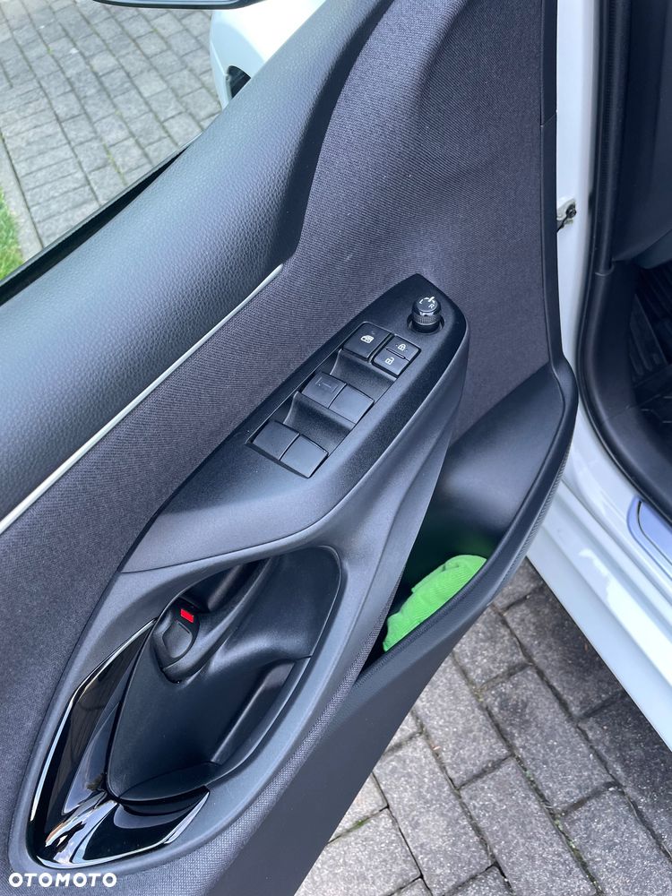 Toyota Yaris - 14