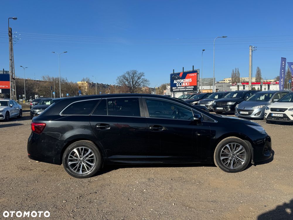 Toyota Avensis 2.0 D-4D Active Business - 14