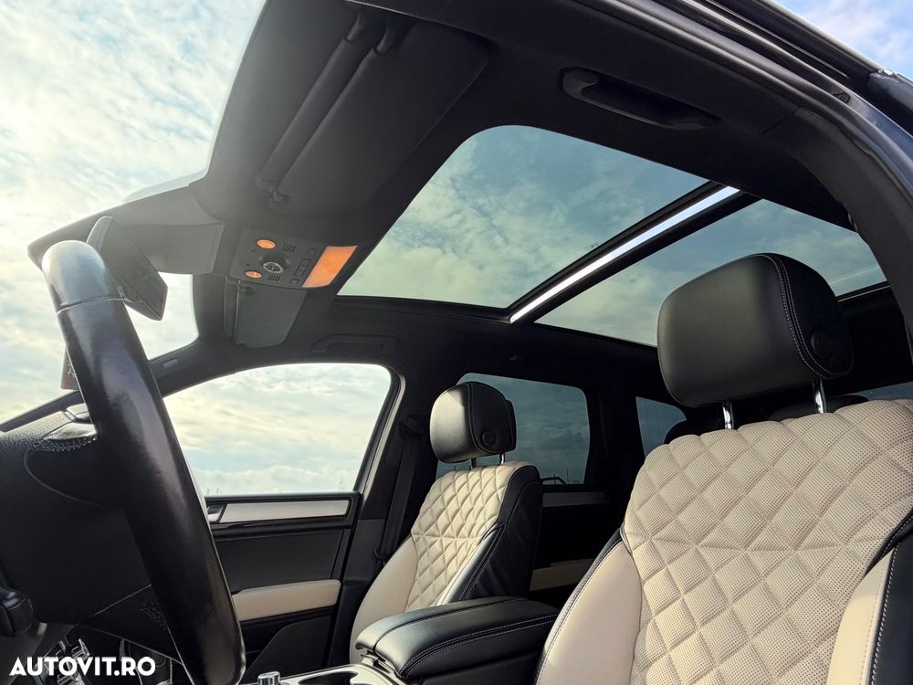 Volkswagen Touareg - 13
