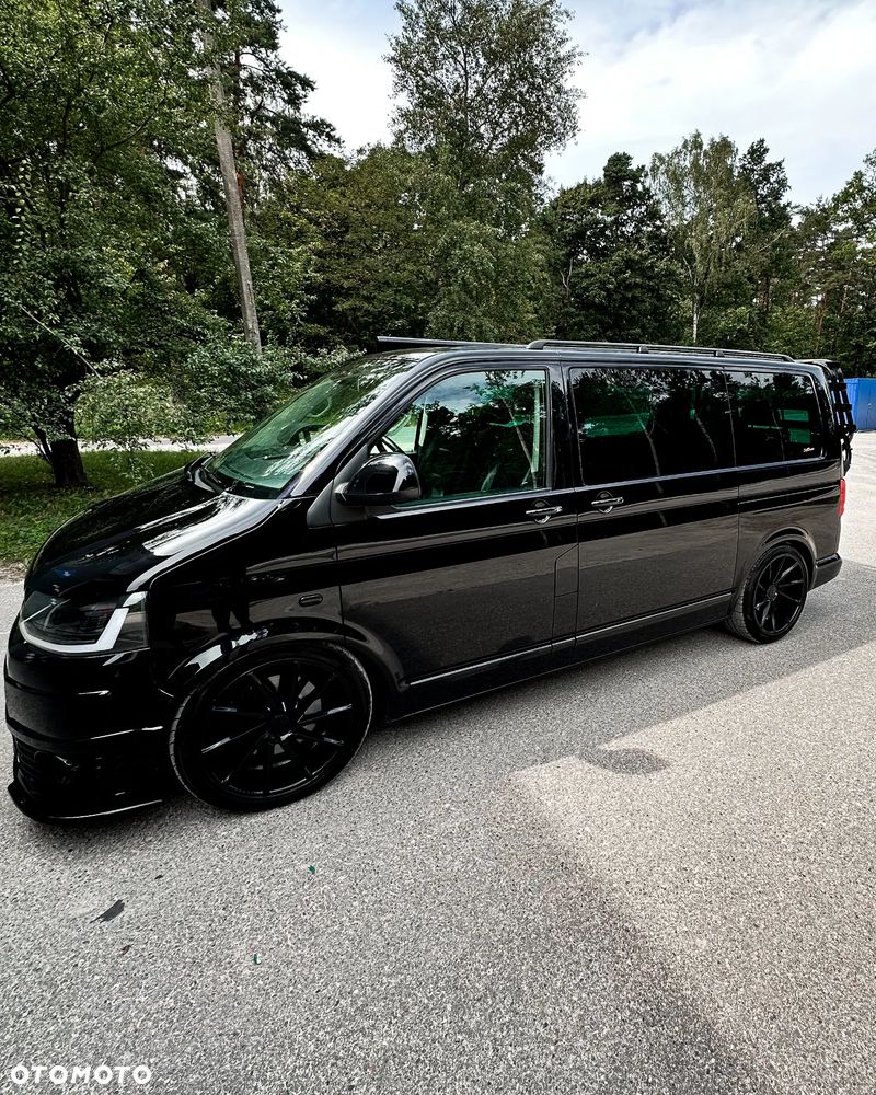 Volkswagen Multivan - 5