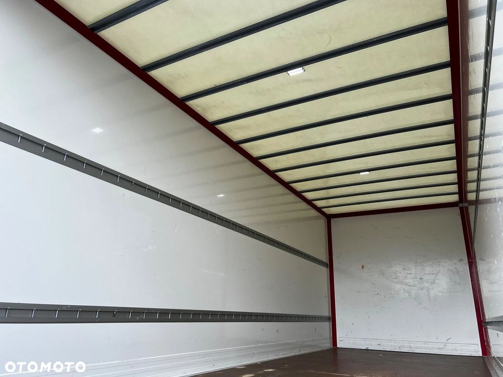 Mercedes-Benz ATEGO - 18