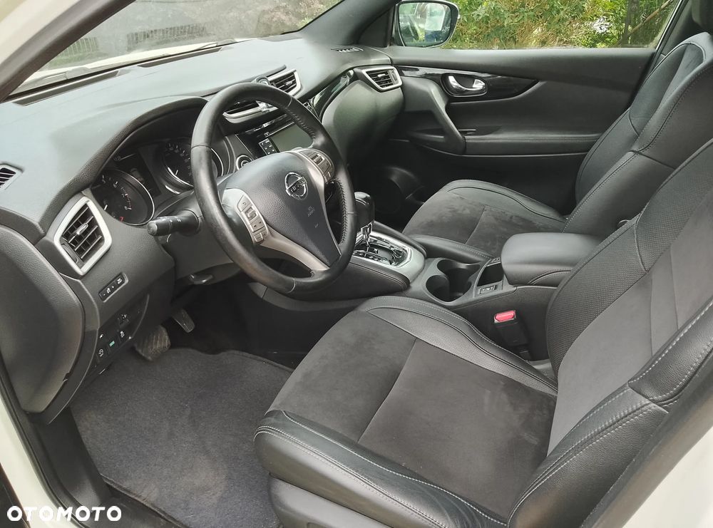 Nissan Qashqai 1.2 DIG-T Xtronic 360 - 9